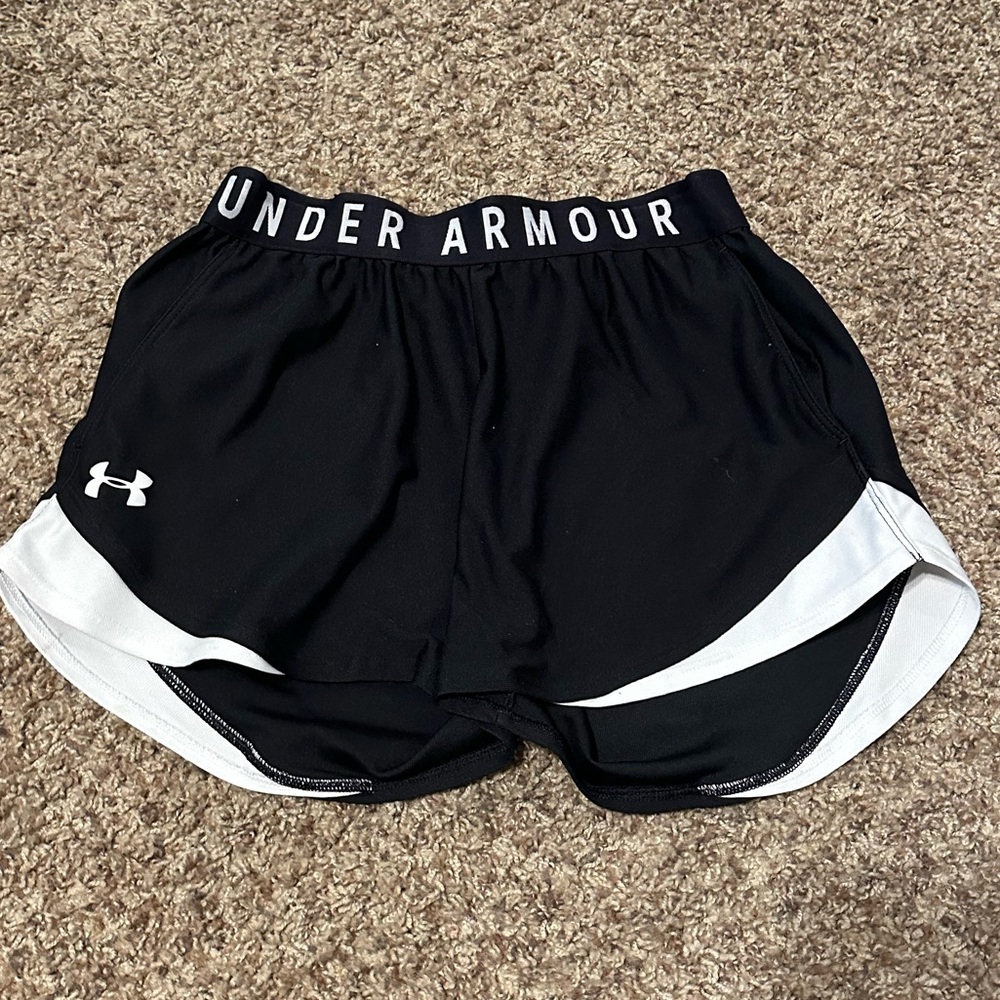 Small Black and White Under Armour Shorts